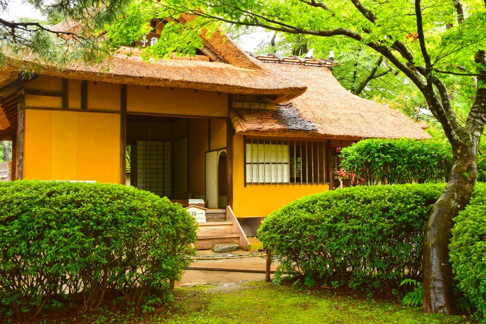 茶室麟閣(県指定重要文化財)の写真